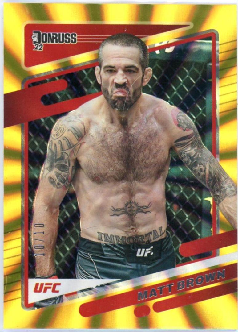 Matt Brown [Gold] #149