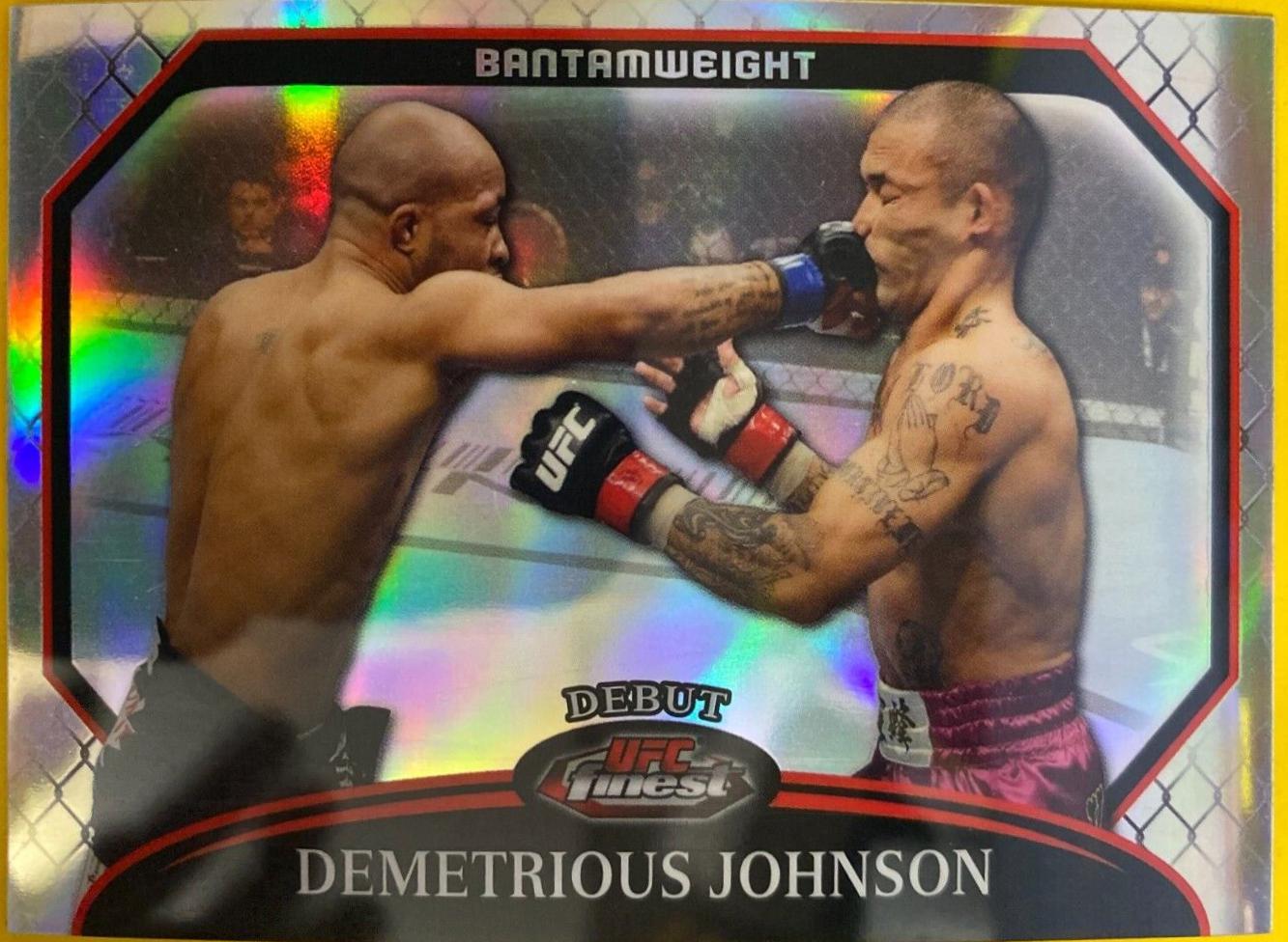 Demetrious Johnson [Refractor] #33