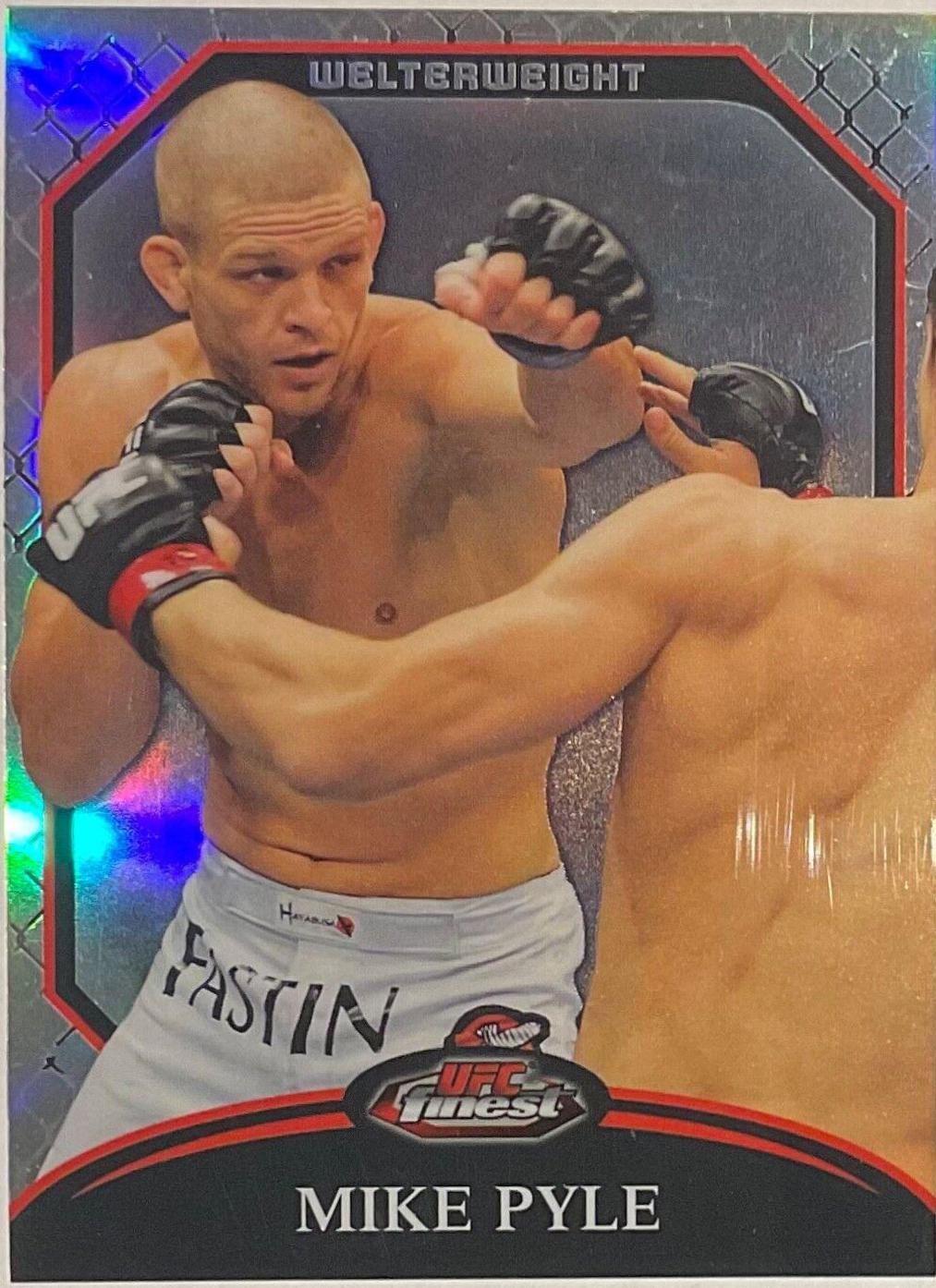 Mike Pyle [Refractor] #42