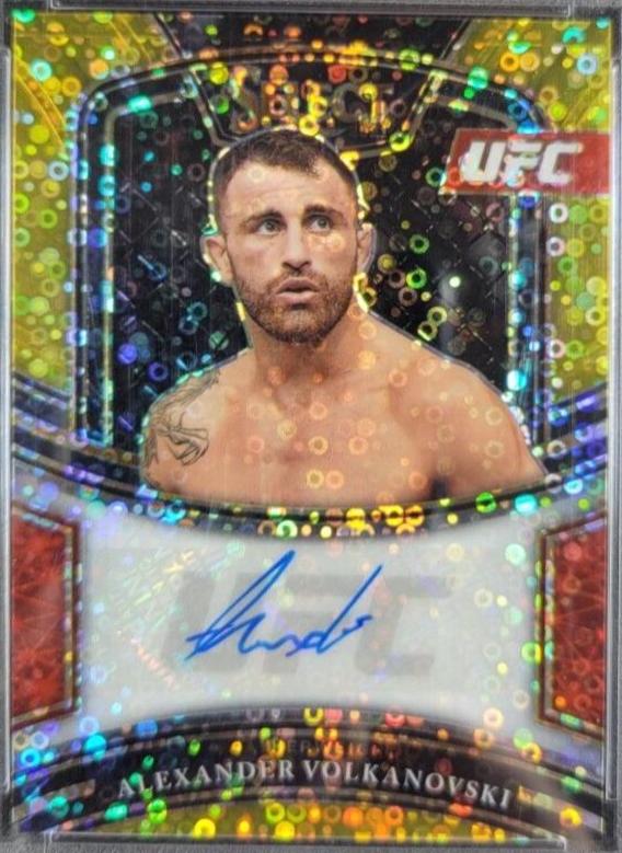 Alexander Volkanovski [Gold Disco Prizms] #SG-AVK