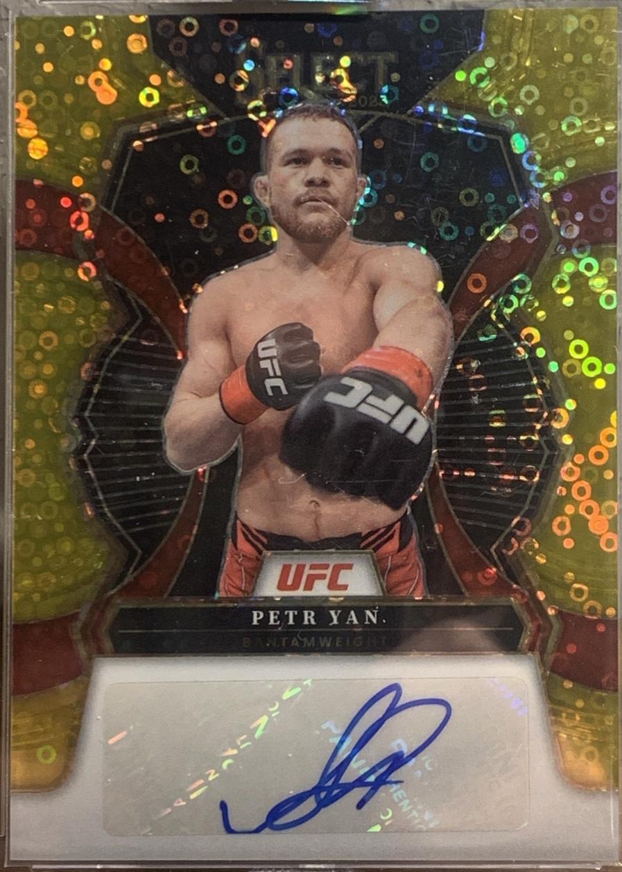 Petr Yan [Gold Disco] #SG-PYN