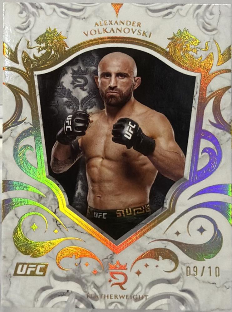Alexander Volkanovski [Gold] #32