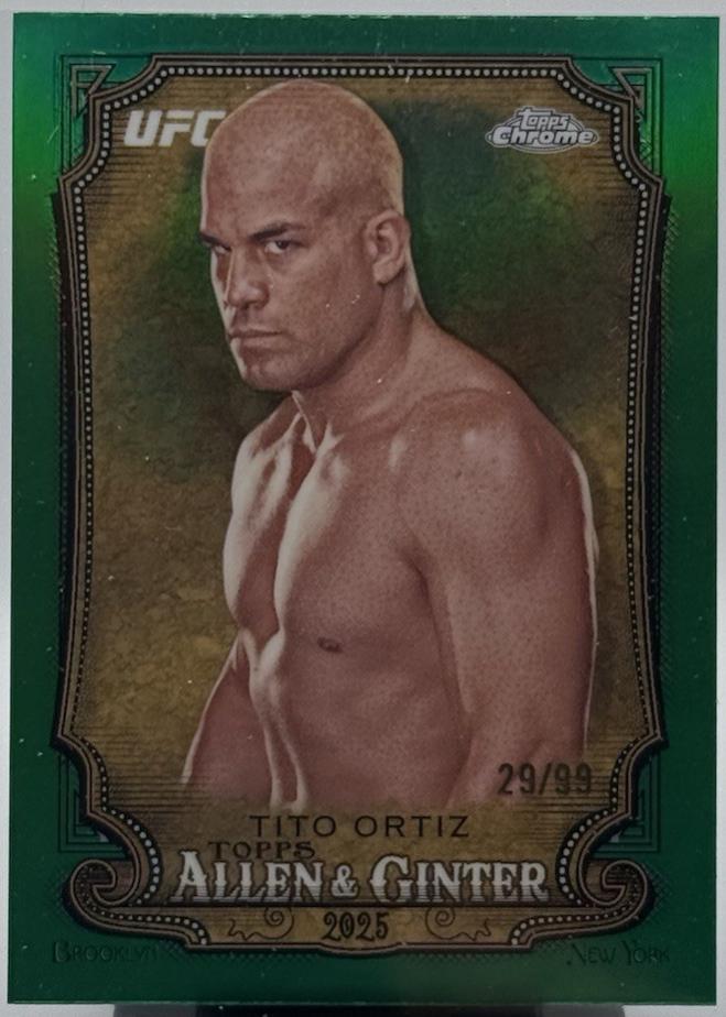Tito Ortiz [Green Refractor] #AAG-25