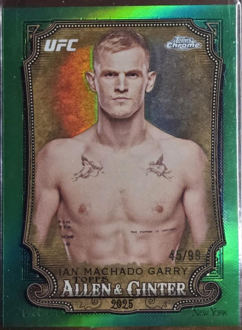 IAN MACHADO Garry [Green Refractor] #AAG-8