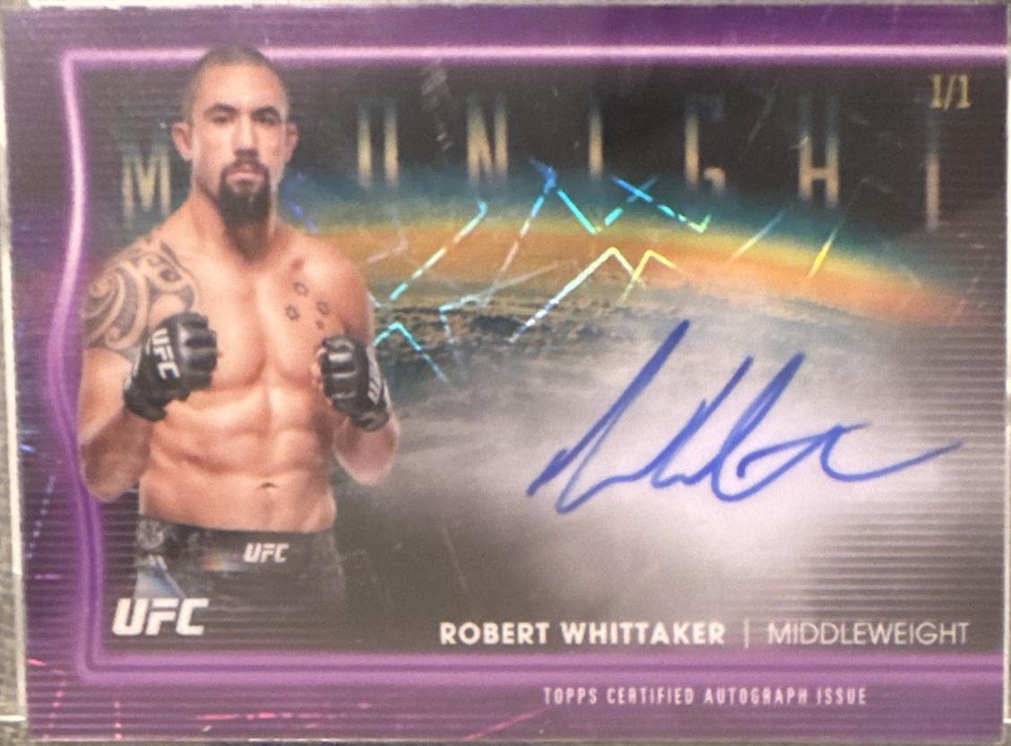 Robert Whittaker [Black Light] #HNS-RW