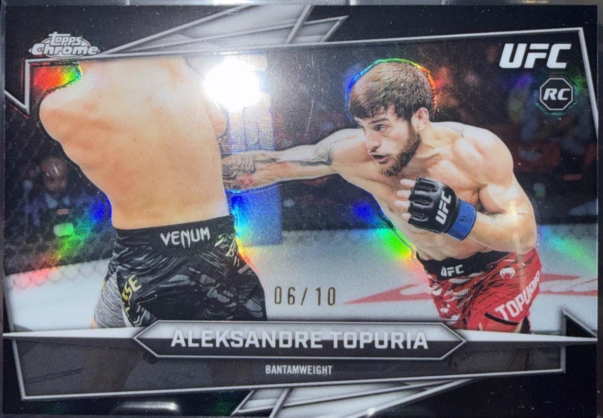 Aleksandre Topuria [Black Refractor] #187