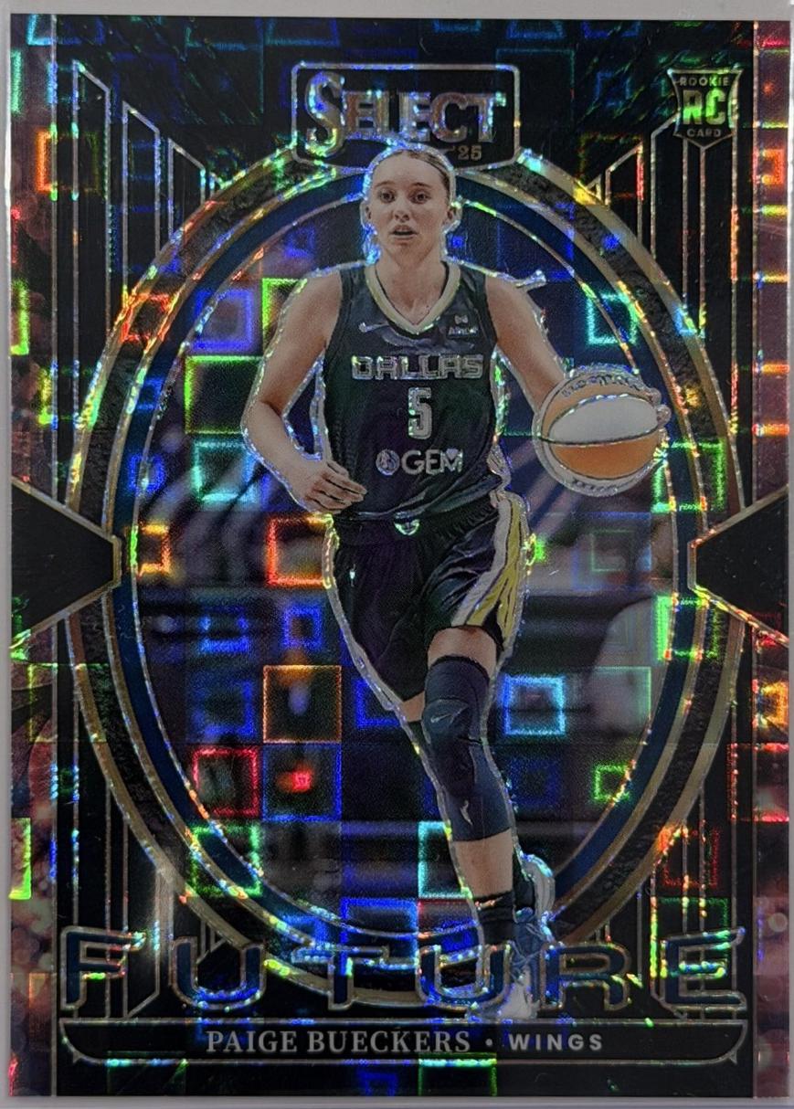 Paige Bueckers [Black Pandora] #1
