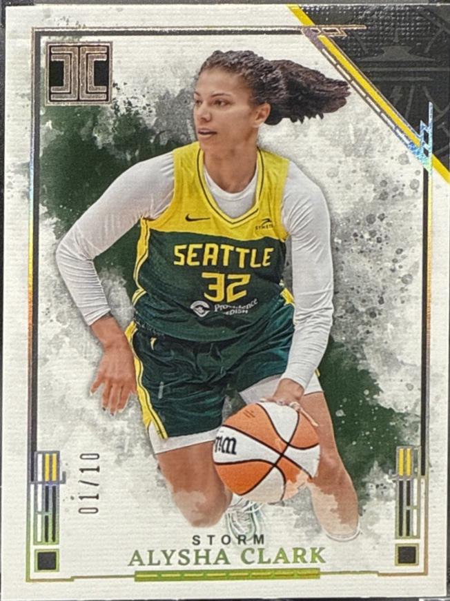 Alysha Clark [Holo Gold] #71