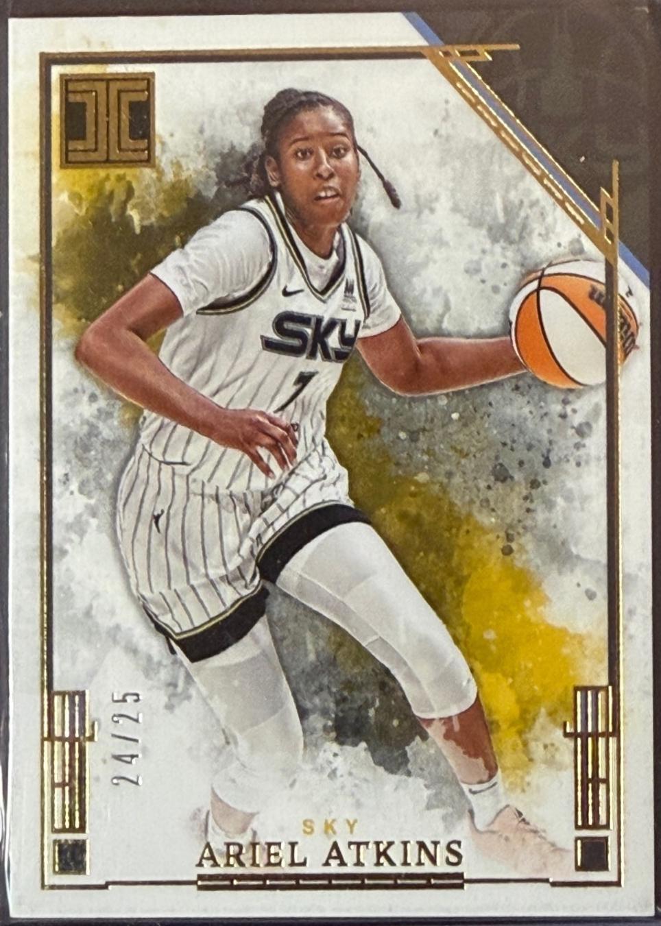 Ariel Atkins [Gold] #92