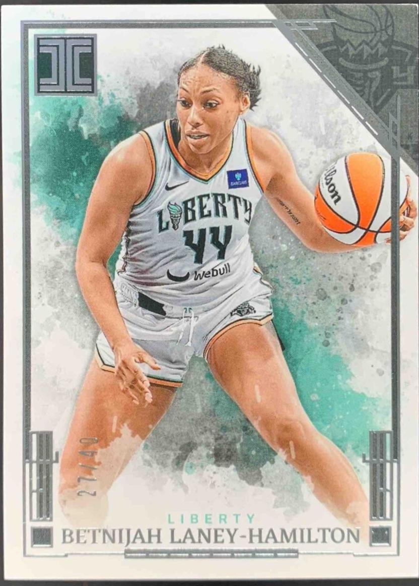 Betnijah Laney-Hamilton [Silver] #11