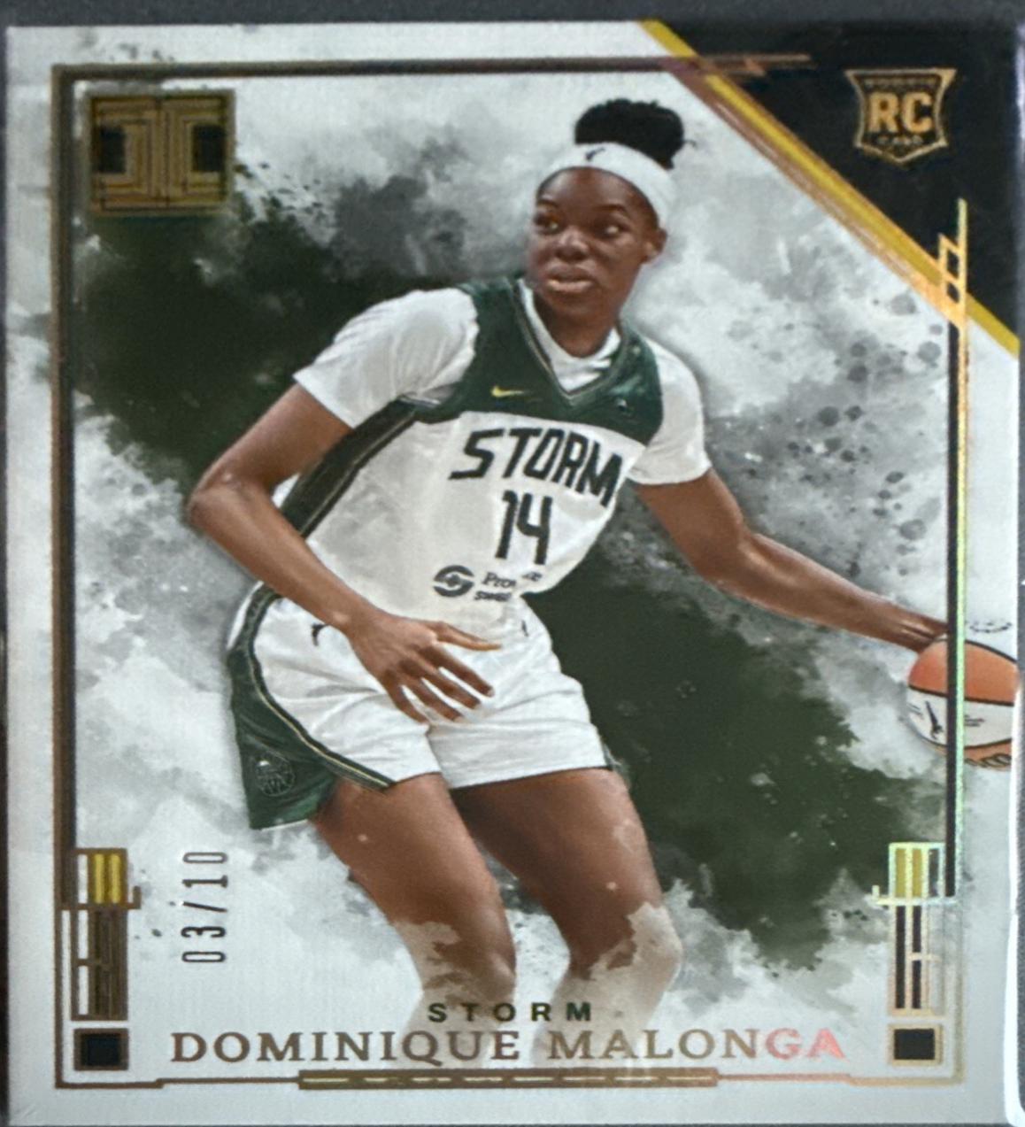 Dominique Malonga [Holo Gold] #95