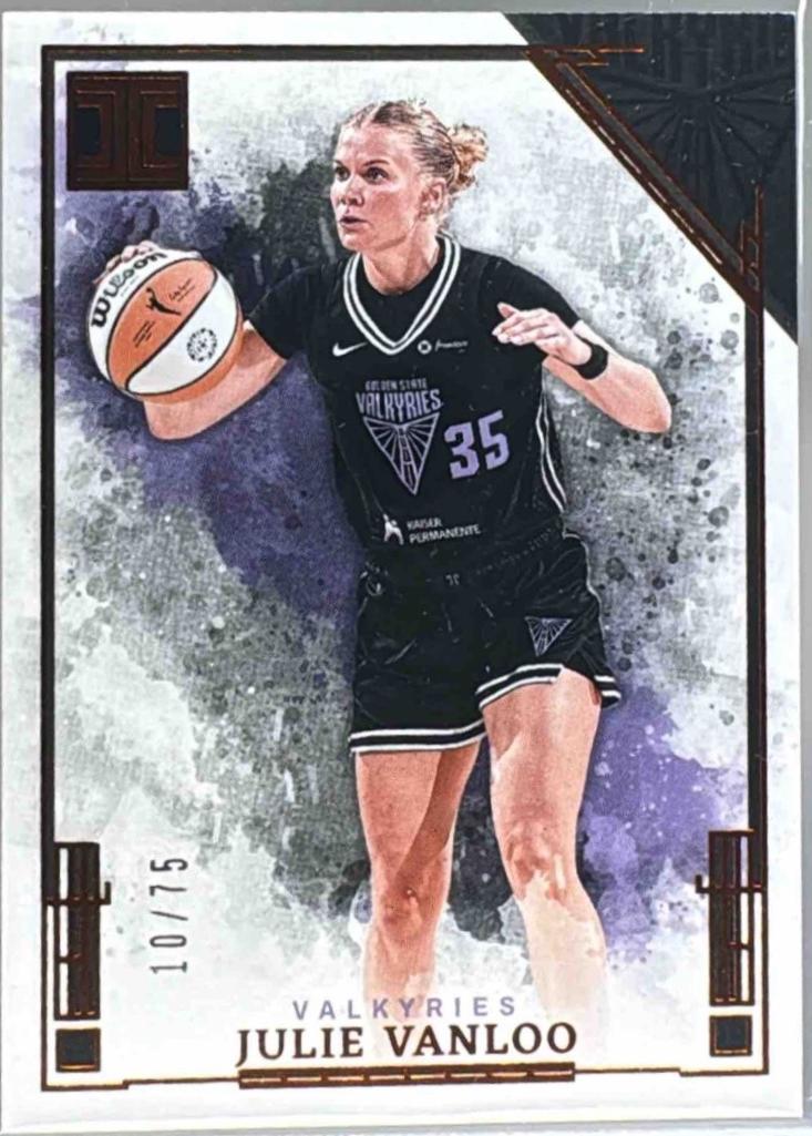 Julie Vanloo #49