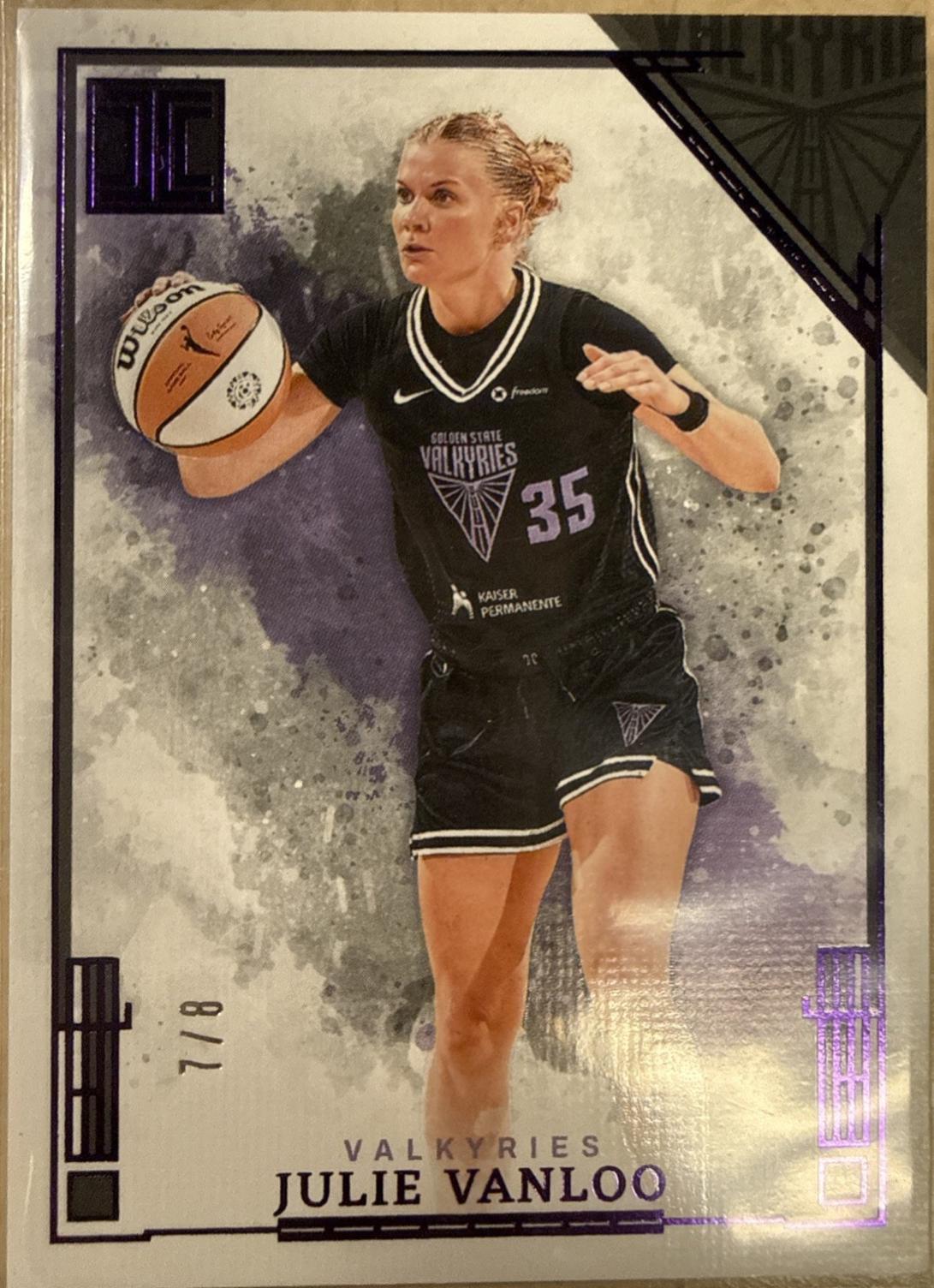 Julie Vanloo [Amethyst] #49