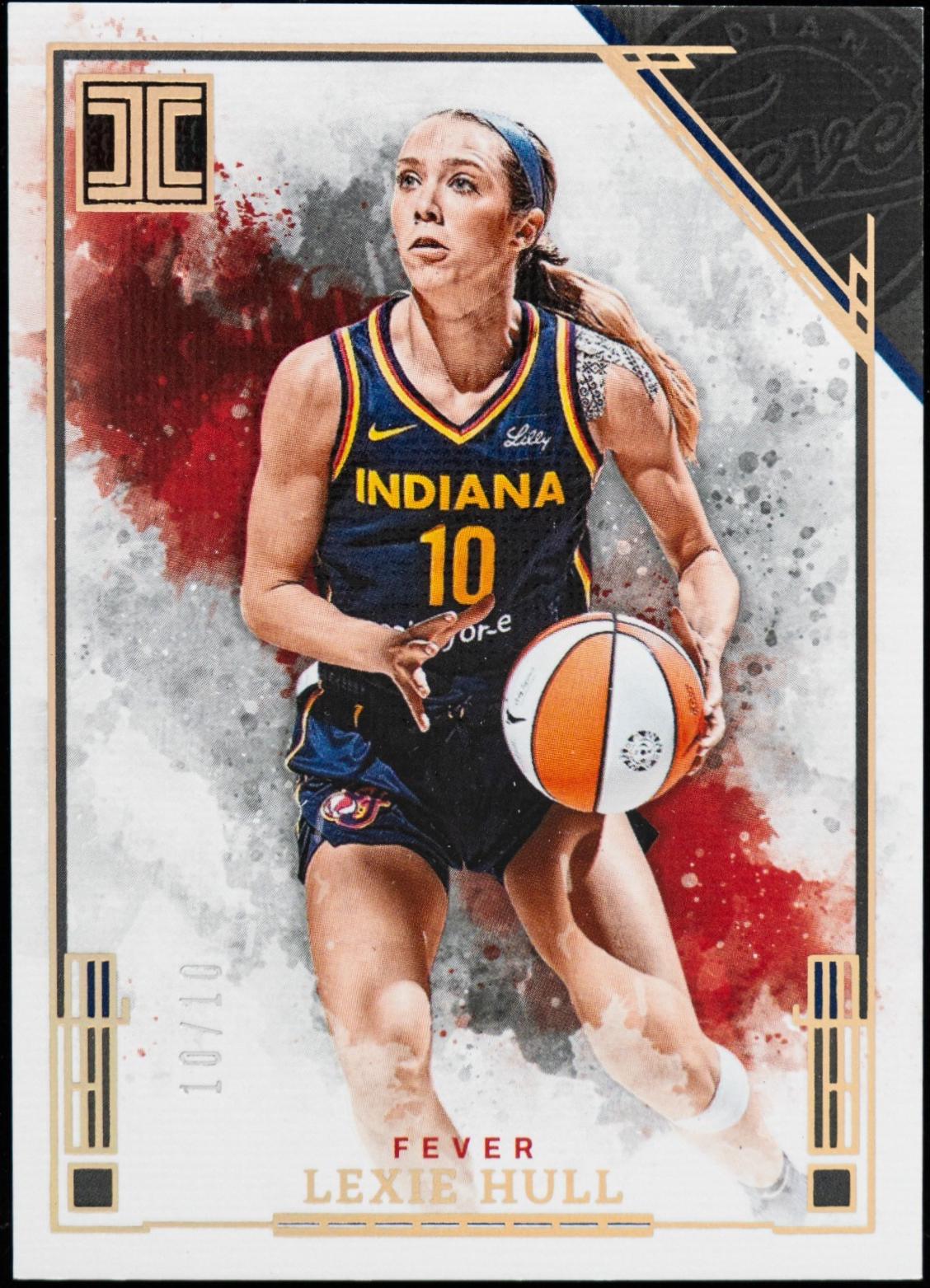 Lexie Hull [Holo Gold] #35