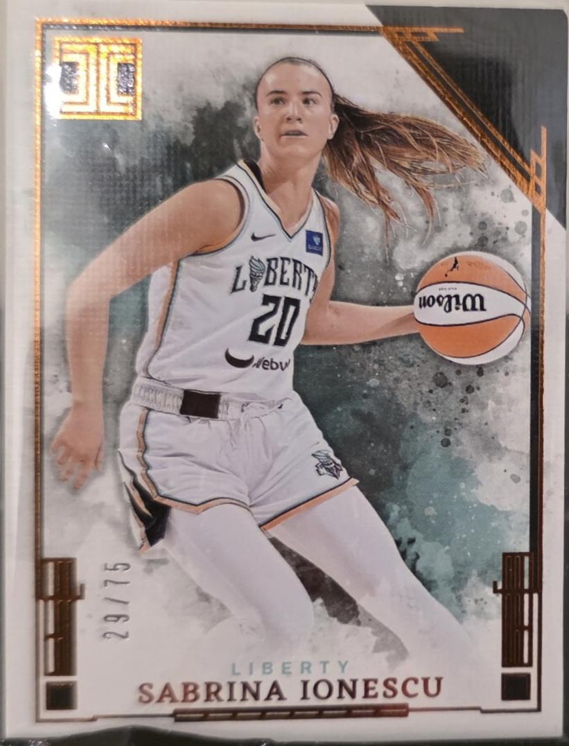 Sabrina Ionescu #33