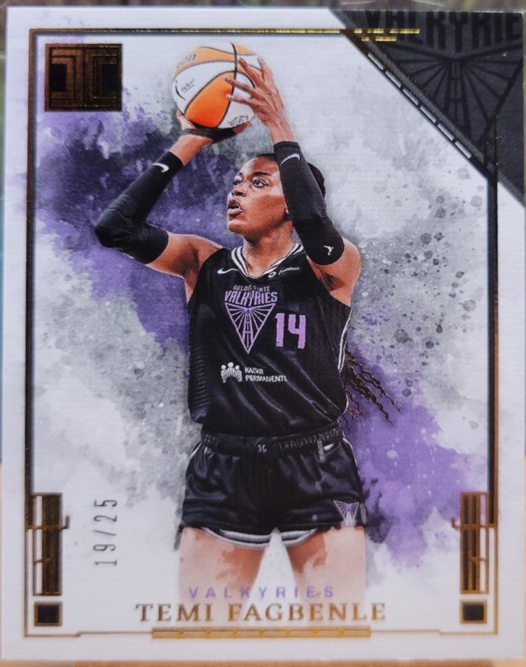 Temi Fagbenle [Gold] #25