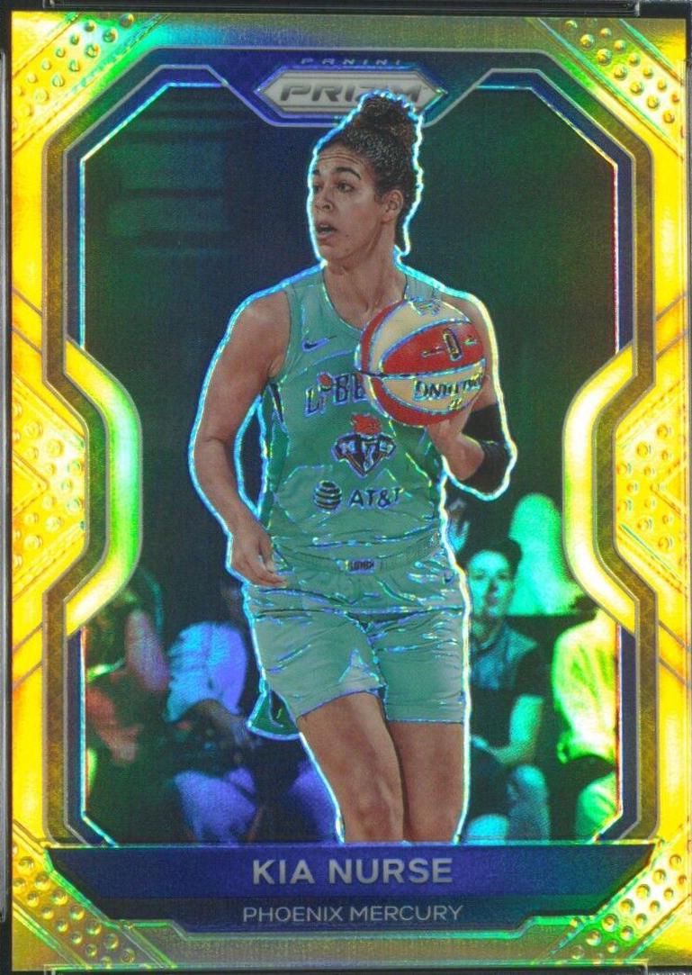 Kia Nurse [Gold Prizm] #11