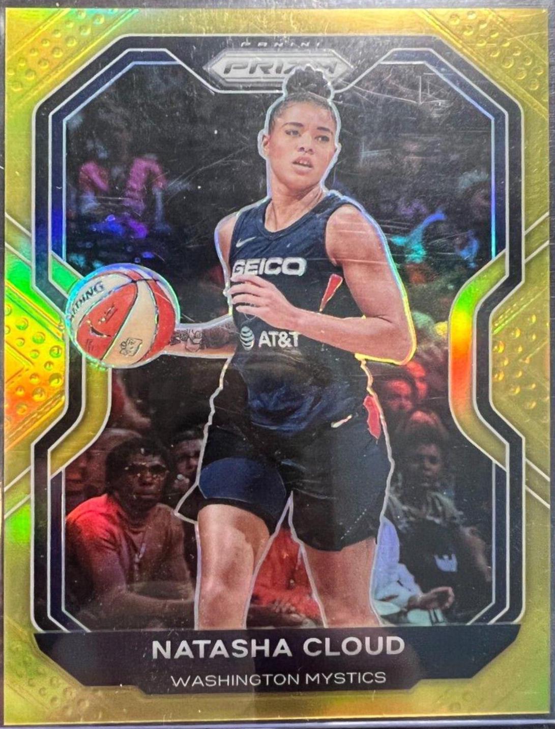 Natasha Cloud [Gold Prizm] #32