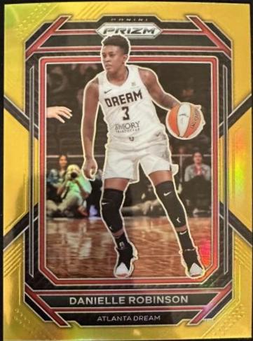 Danielle Robinson [Gold] #69