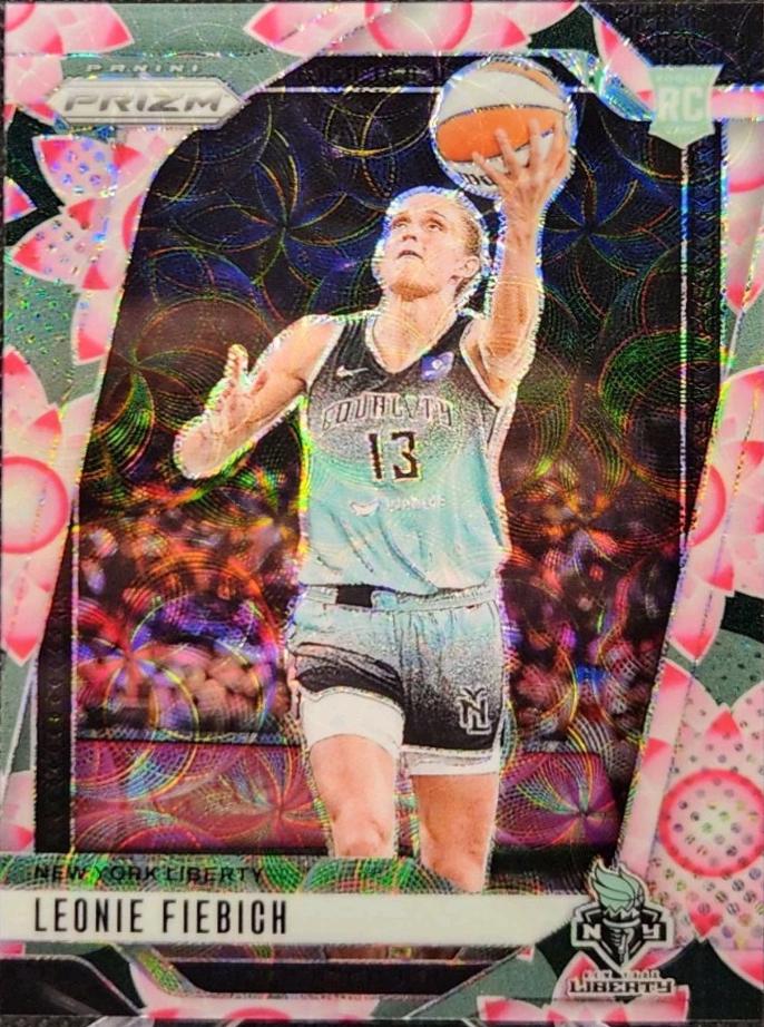 Leonie Fiebich [Lotus Flower FOTL] #30