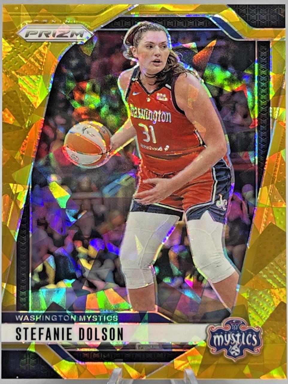 Stefanie Dolson [Gold Ice] #34