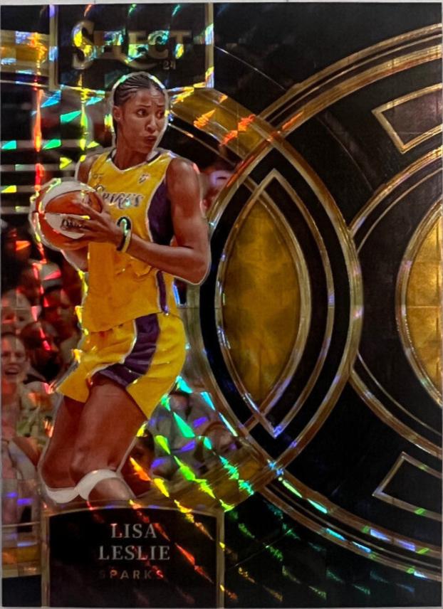 Lisa Leslie [Black Finite Prizm] #141