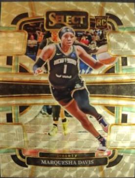 Marquesha Davis [Gold Vinyl Prizm] #41