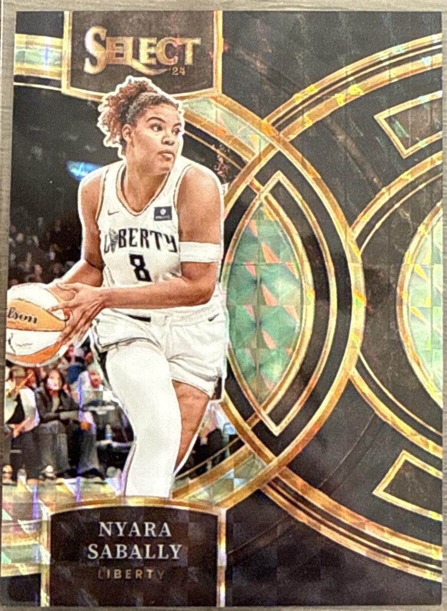Nyara Sabally [Black Finite Prizm] #111