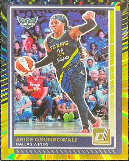 Arike Ogunbowale [Black Gold Laser] #39