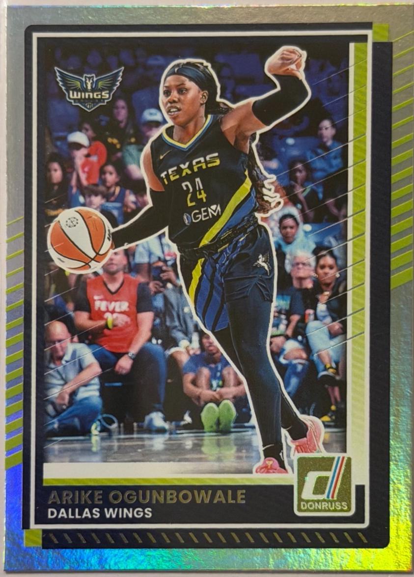Arike Ogunbowale [Holo Black Laser] #39