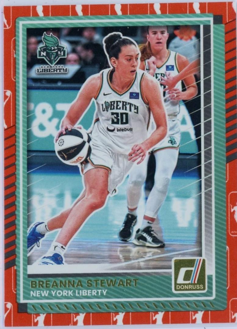Breanna Stewart [Holo WNBA Logo] #63
