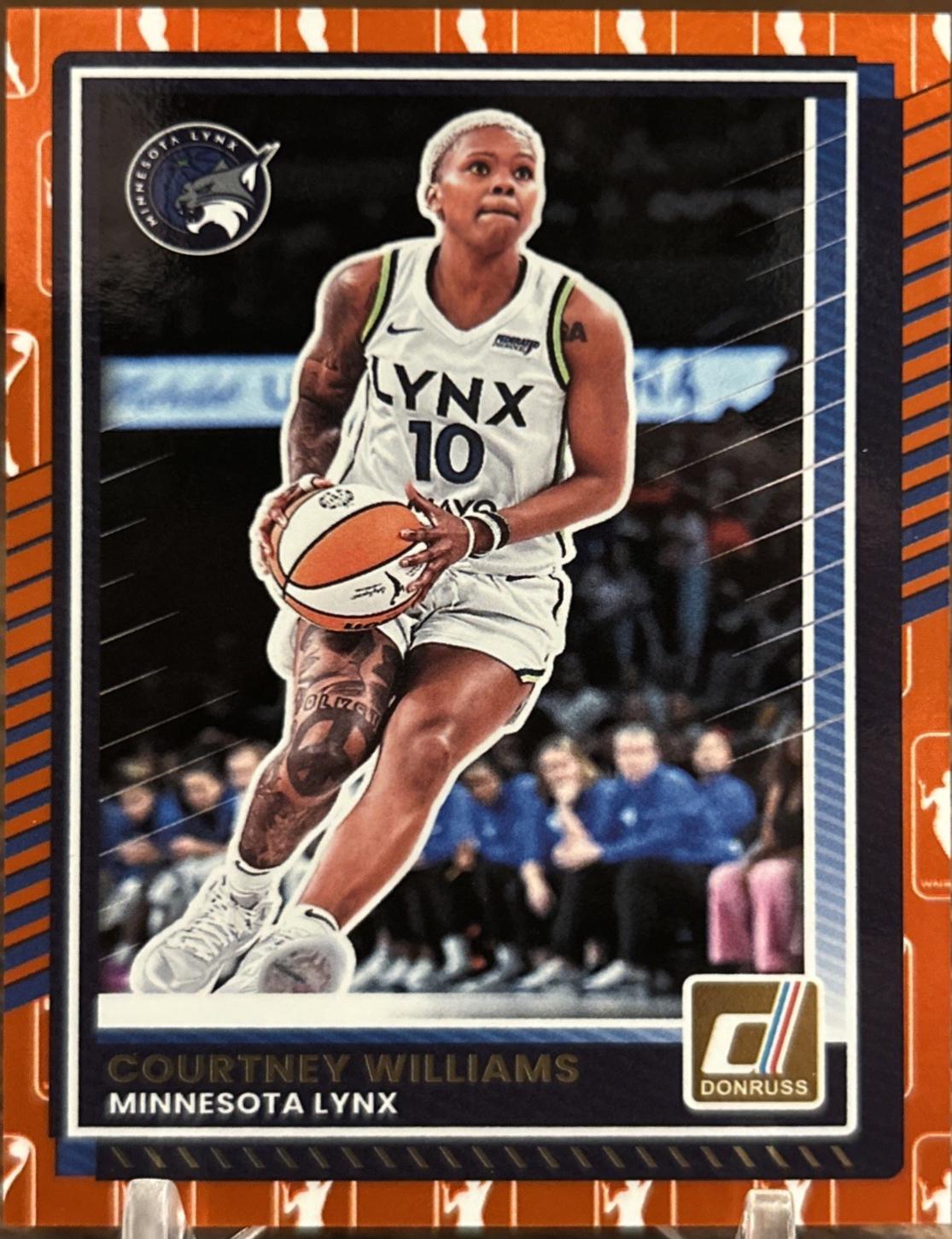 Courtney Williams [Holo WNBA Logo] #70