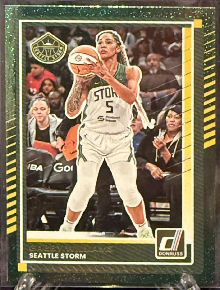 Gabby Williams [Green Shimmer] #75