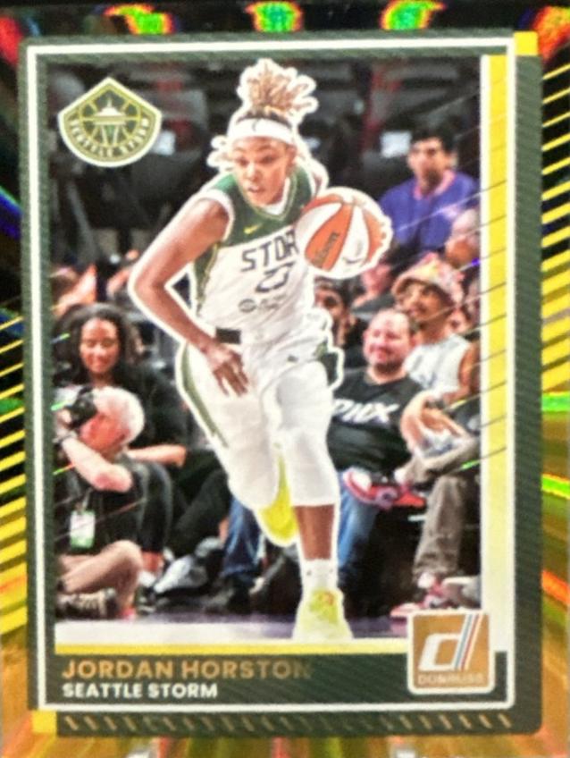 Jordan Horston [Black Gold Laser] #15