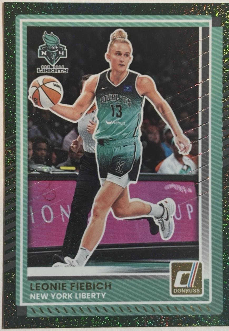 Leonie Fiebich [Green Shimmer] #7