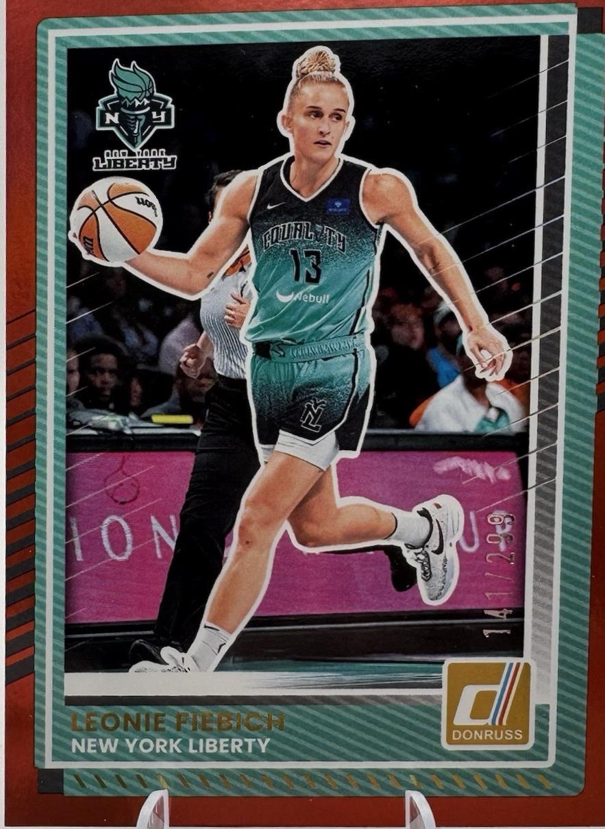 Leonie Fiebich [Red] #7