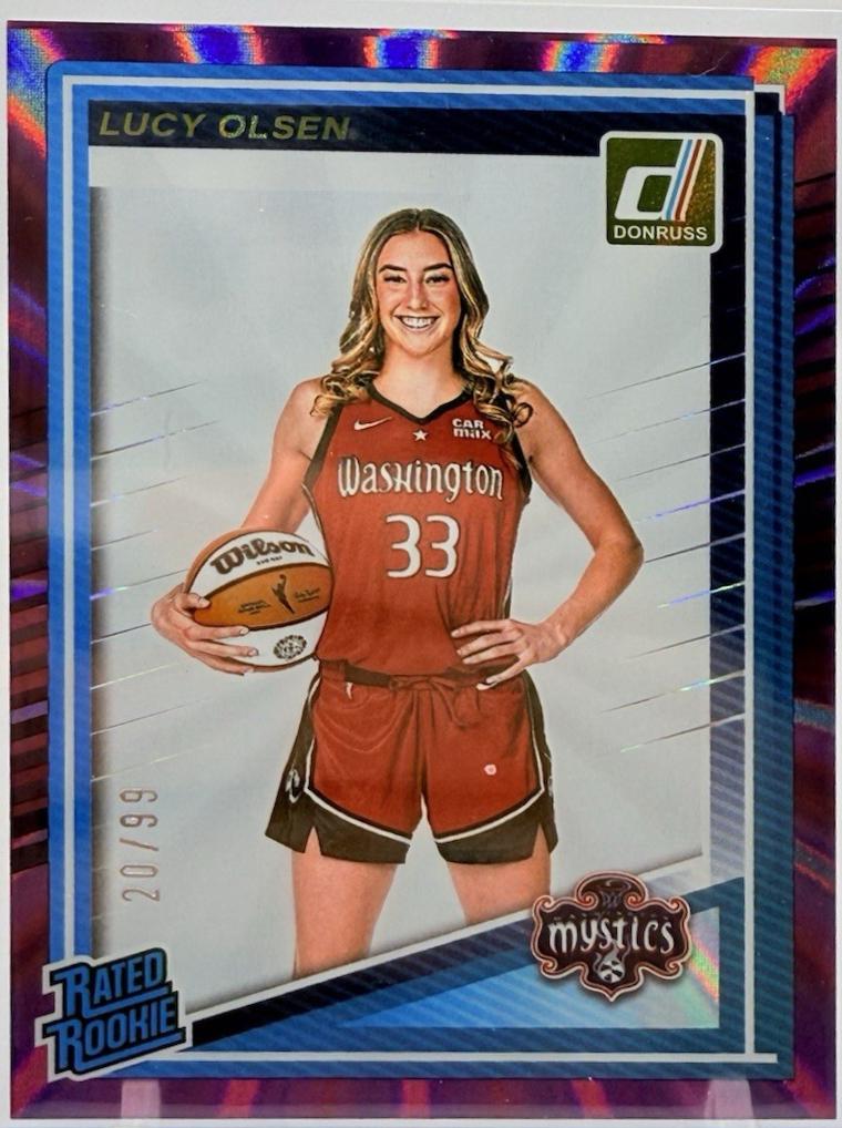 Lucy Olsen [Red] #97