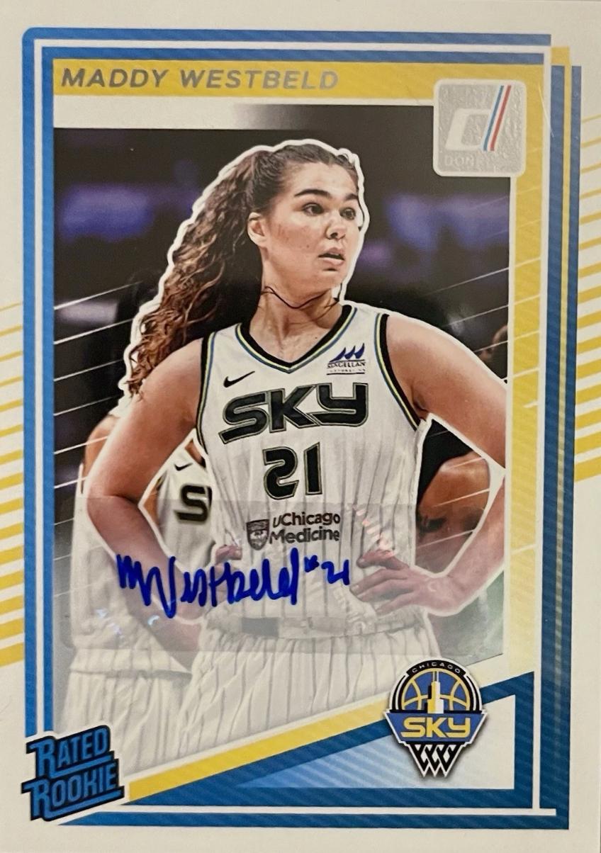 Maddy Westbeld [Signature] #98