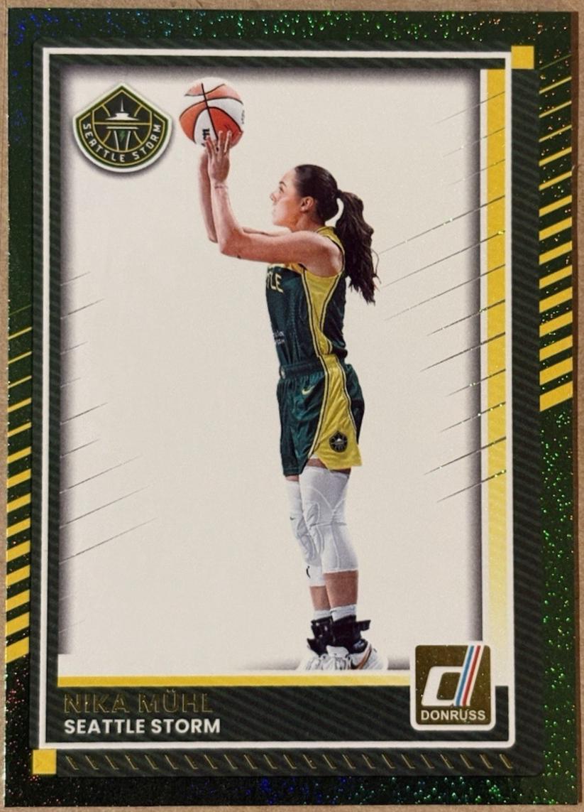 Nika Muhl [Green Shimmer] #81