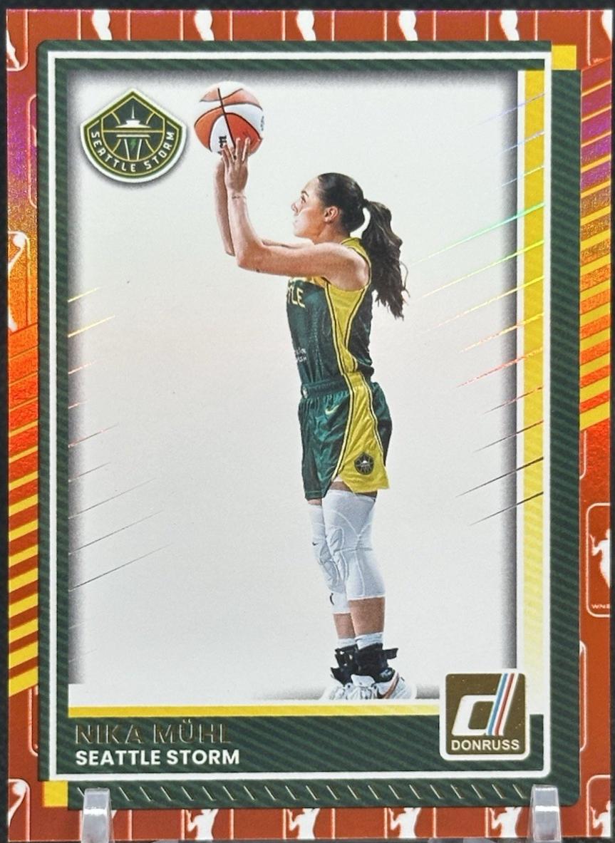 Nika Muhl [Holo WNBA Logo] #81