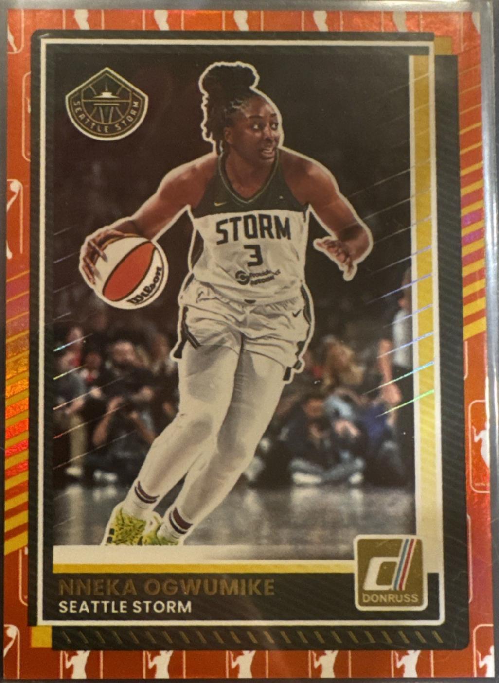 Nneka Ogwumike [Holo WNBA Logo] #11
