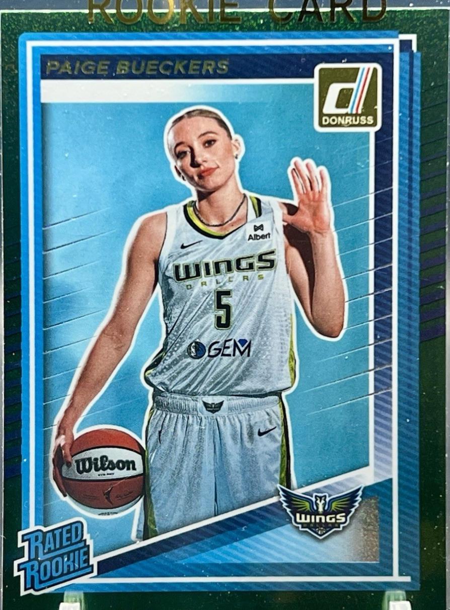 Paige Bueckers [Green Shimmer] #86