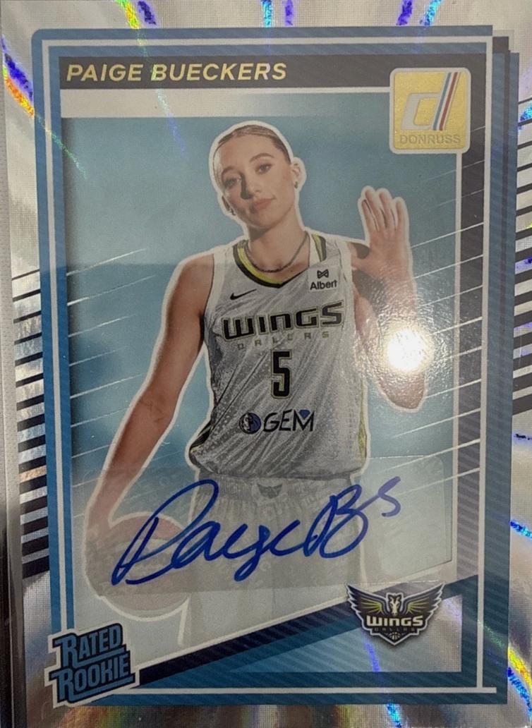Paige Bueckers [Signature] #86
