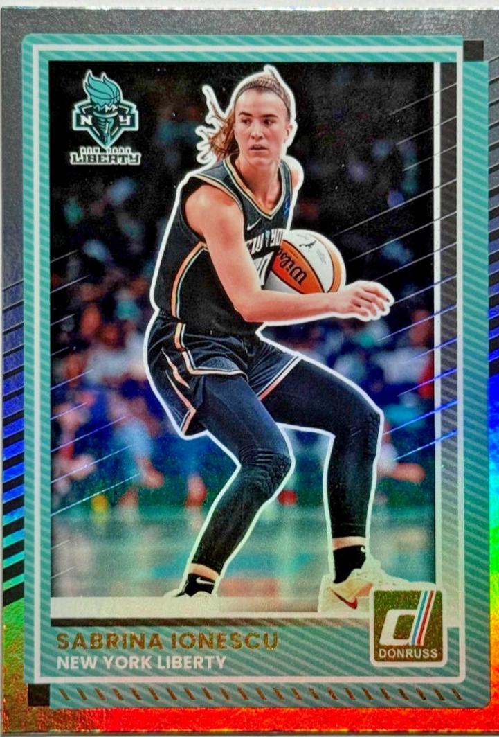 Sabrina Ionescu [Holo Black Laser] #83