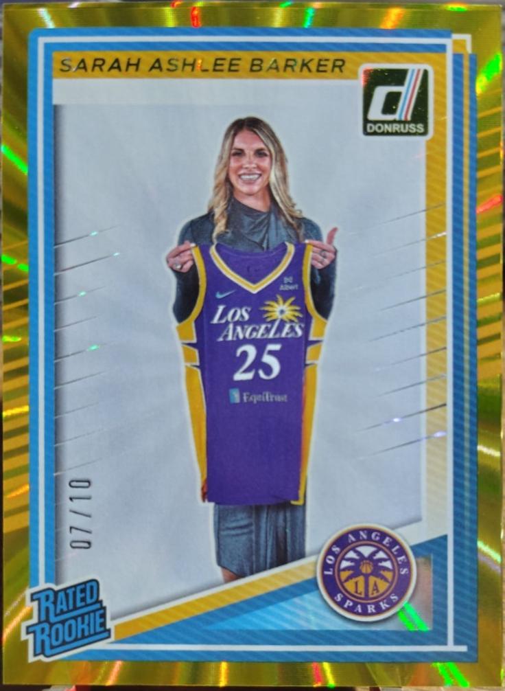 Sarah Ashlee Barker [Holo Gold Laser Signature] #100