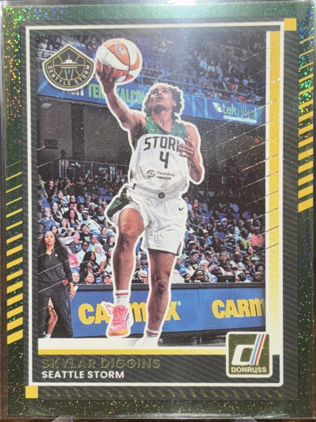 Skylar Diggins [Green Shimmer] #26