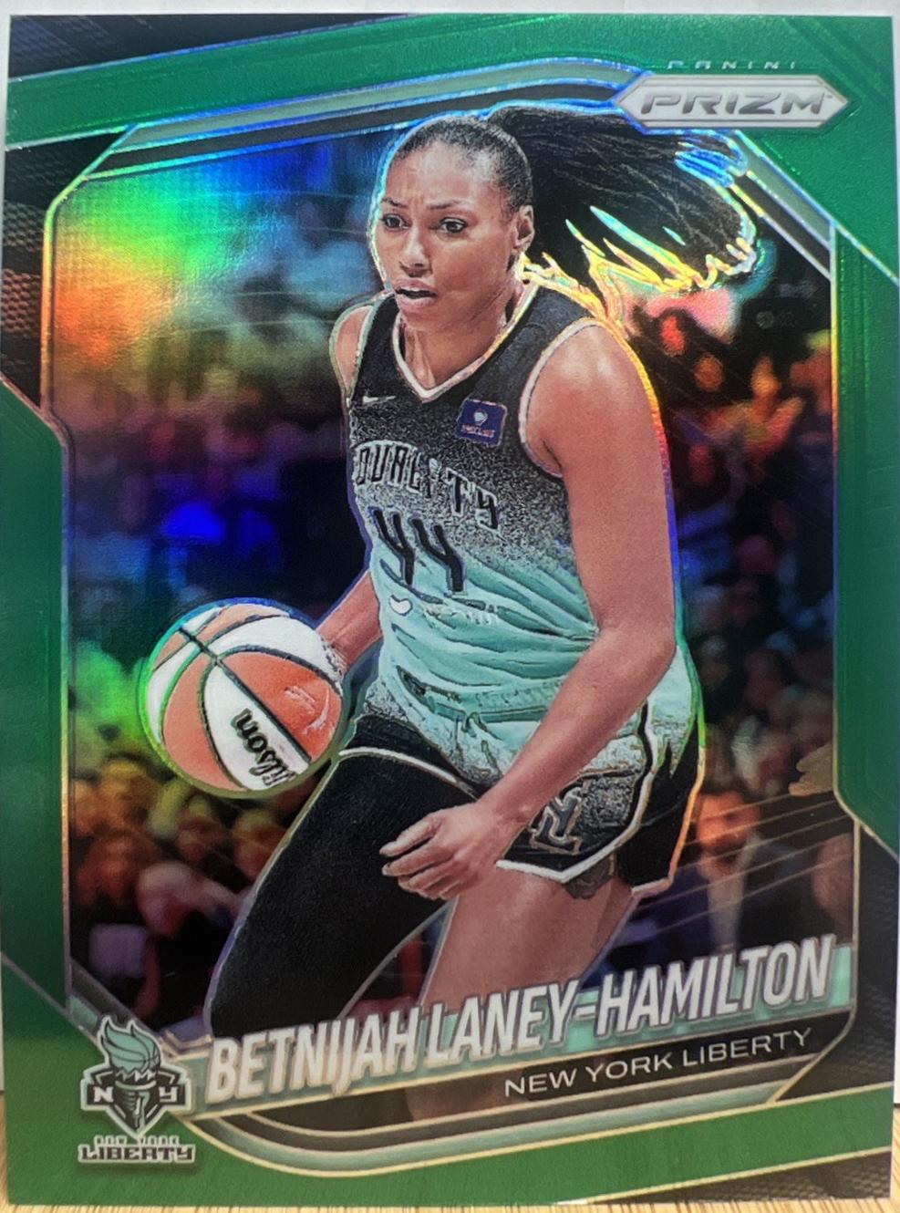 Betnijah Laney-Hamilton [Green] #114