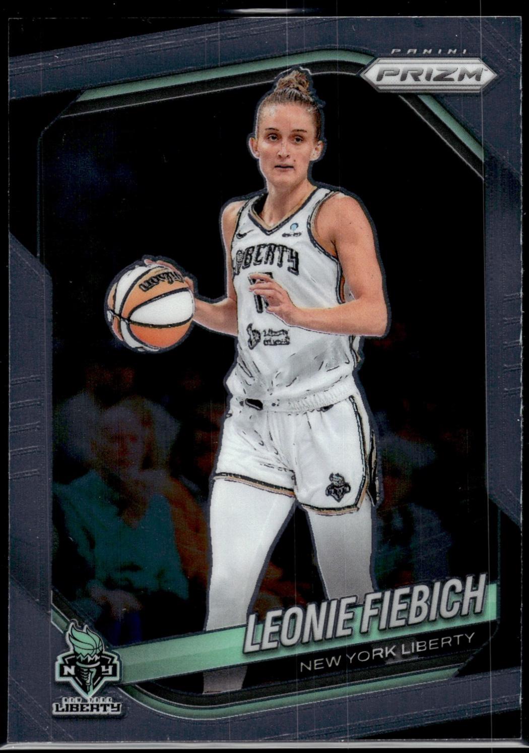 Leonie Fiebich #74