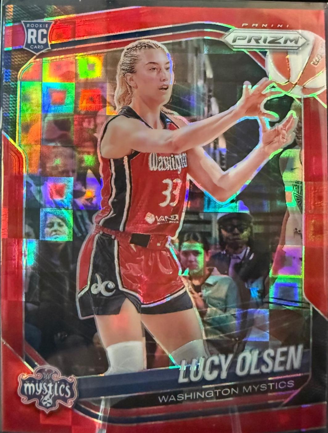 Lucy Olsen [Red Pandora] #104