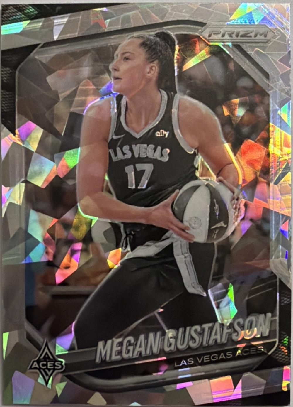 Megan Gustafson [Ice] #49